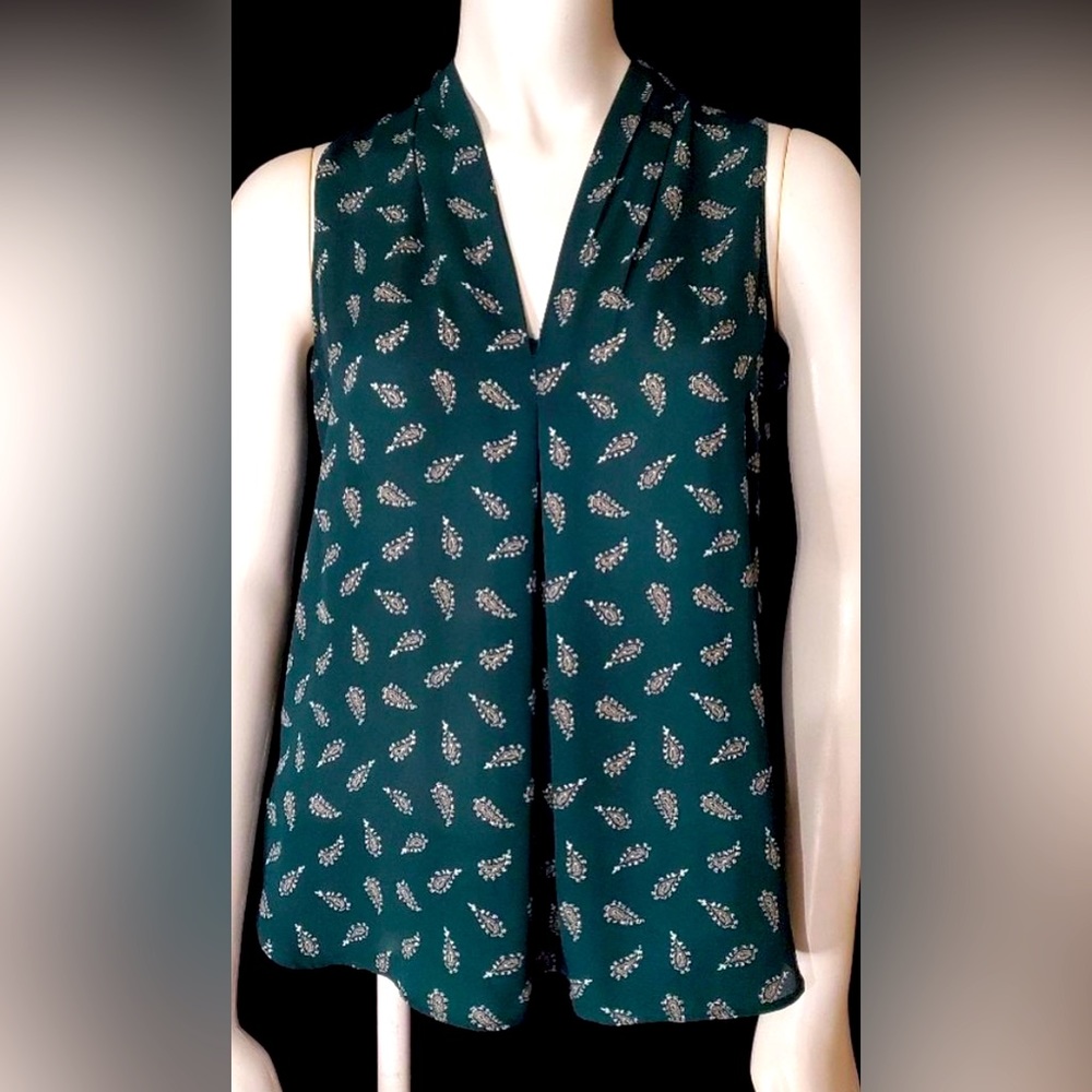 Ann Taylor Factory NWT green sleeveless Blouse (LP) MSRP: $44.99